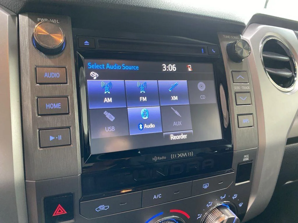 Used 2019 Midnight Black Metallic Toyota SR5 image 14
