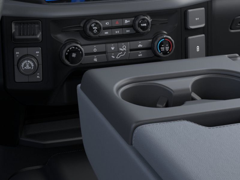 New 2026 Oxford White Ford XL image 15