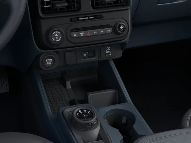 New 2025 Desert Sand Ford Lariat image 16