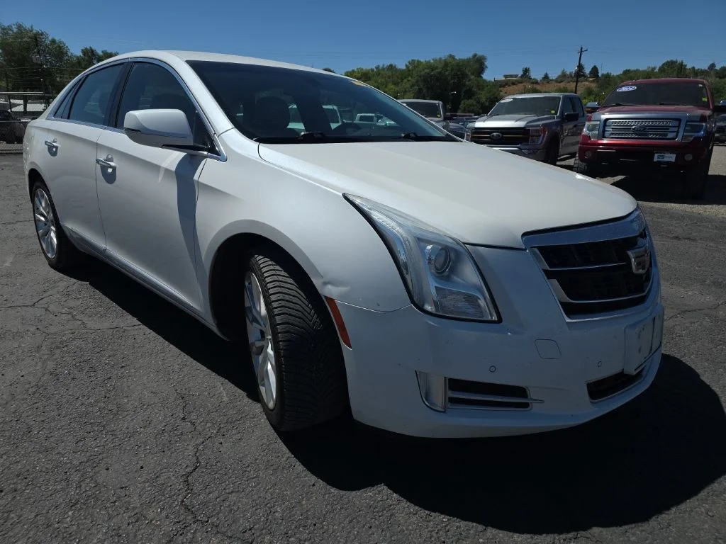 Used 2016 Cadillac XTS Luxury Collection with VIN 2G61N5S38G9143923 for sale in Delta, CO