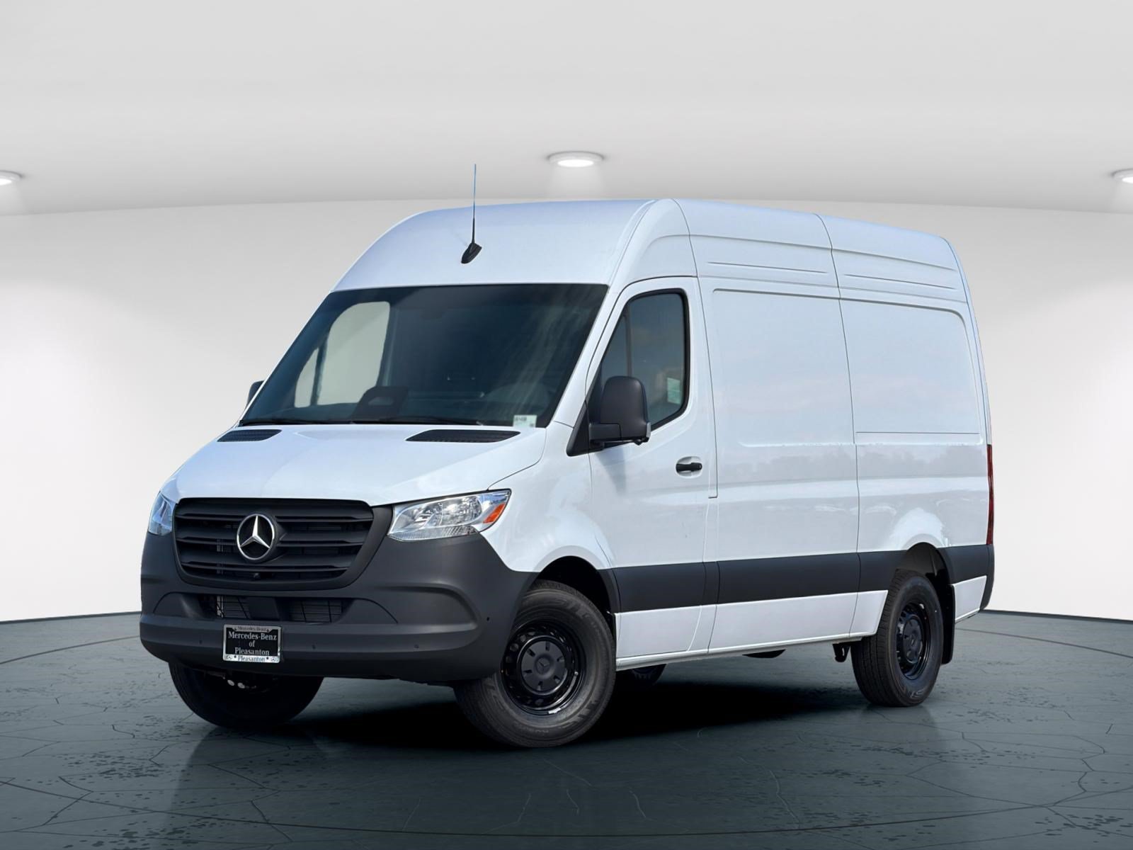 New 2026 Arctic White Mercedes-Benz 2500 High Roof SO Diesel 144 WB image 2