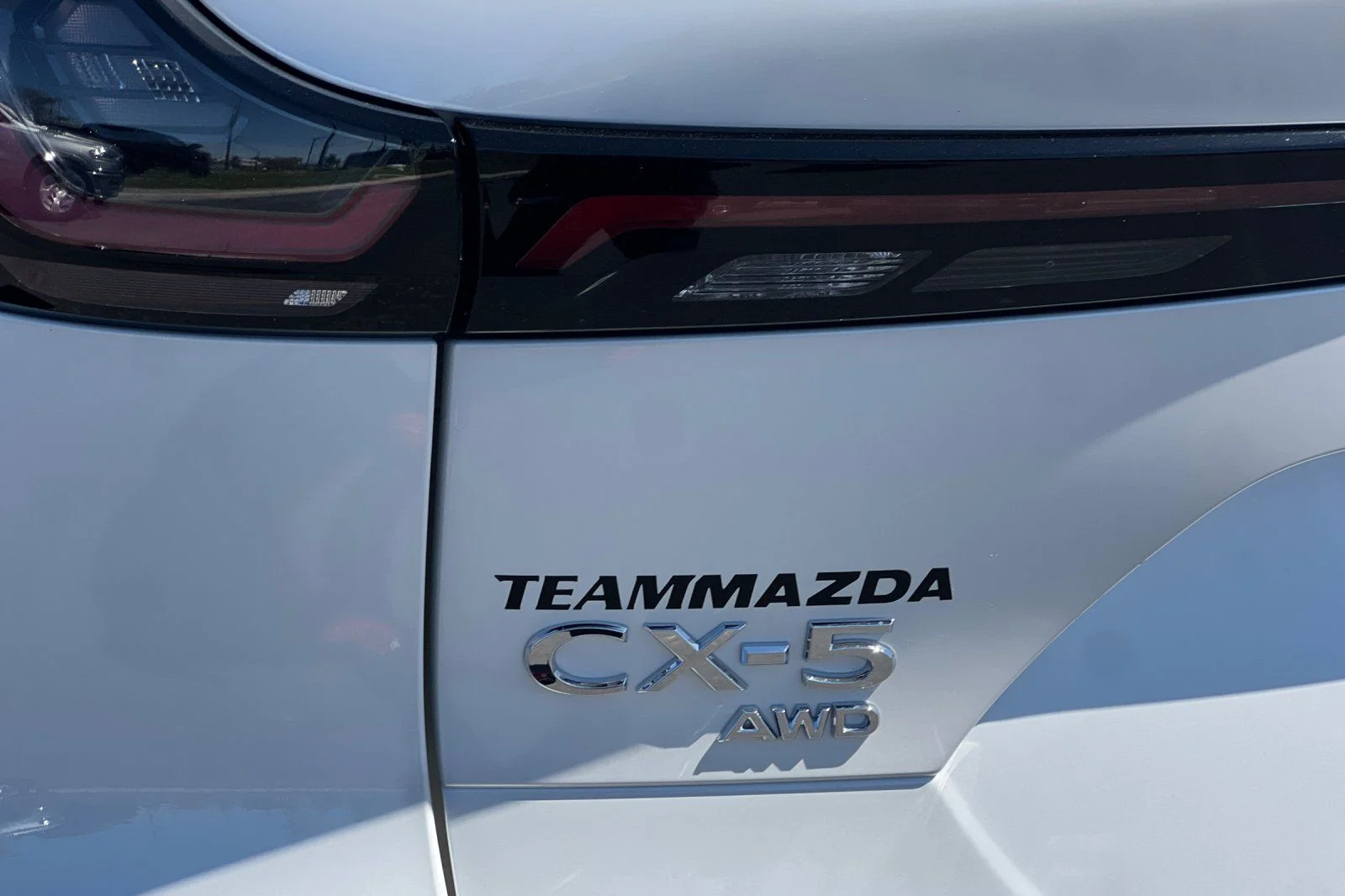 New 2026 Rhodium White Metallic Mazda 2.5 S Preferred AWD image 21