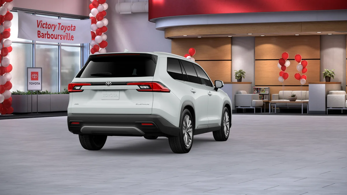 New 2026 Wind Chill Pearl Toyota Platinum image 8