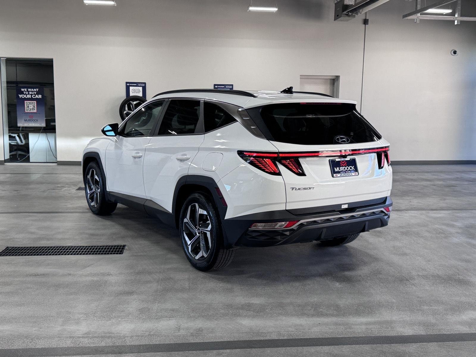 Certified Used 2024 White Pearl Hyundai SEL image 5