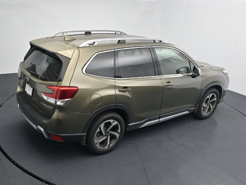 Used 2022 Brown Subaru Touring image 16