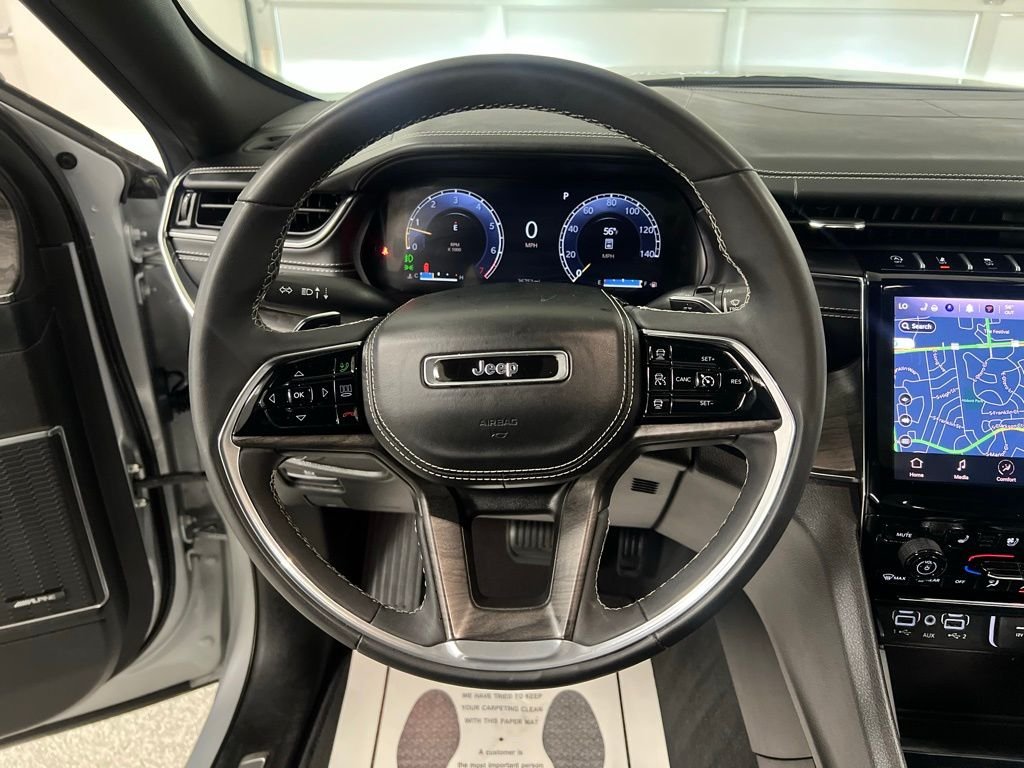 2023 Jeep Grand Cherokee Overland - Photo 31