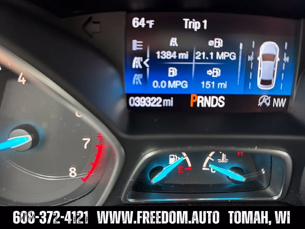 Used 2019 Lightning Blue Metallic Ford SEL image 16