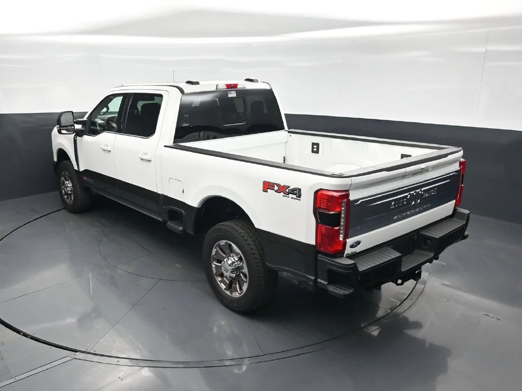 Used 2025 White Ford King Ranch image 42
