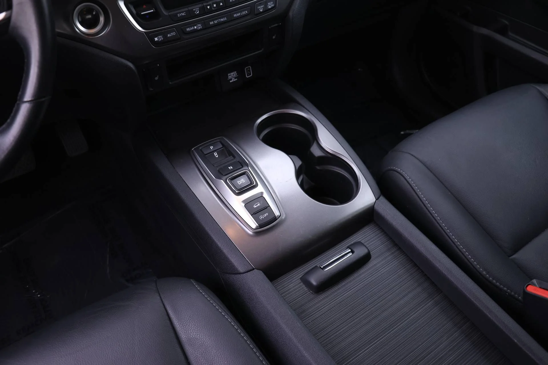Used 2021 White Honda EX-L image 13