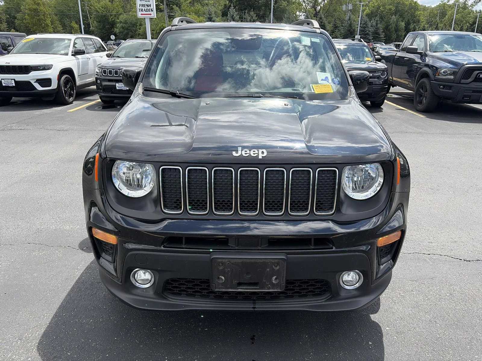 Used 2019 Black Clearcoat Jeep Latitude image 3