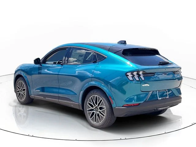 New 2026 Adriatic Blue Metallic Ford Premium image 7