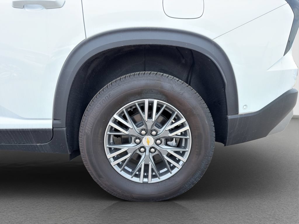 2026 Chevrolet Traverse LT - Photo 25