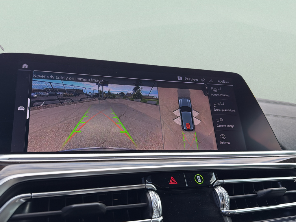 Used 2019 Arctic Gray Metallic BMW xDrive40i image 9