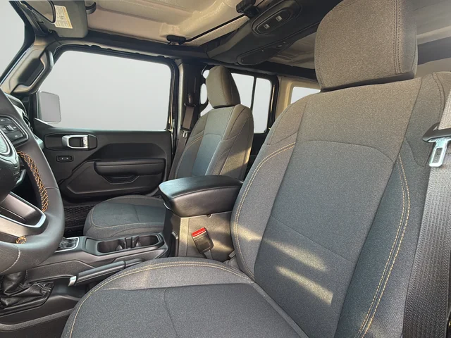 Used 2024 Black Jeep Sport S image 10
