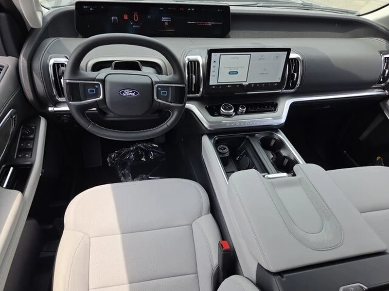 New 2027 Dark Matter Gray Metallic Ford MAX Platinum image 8
