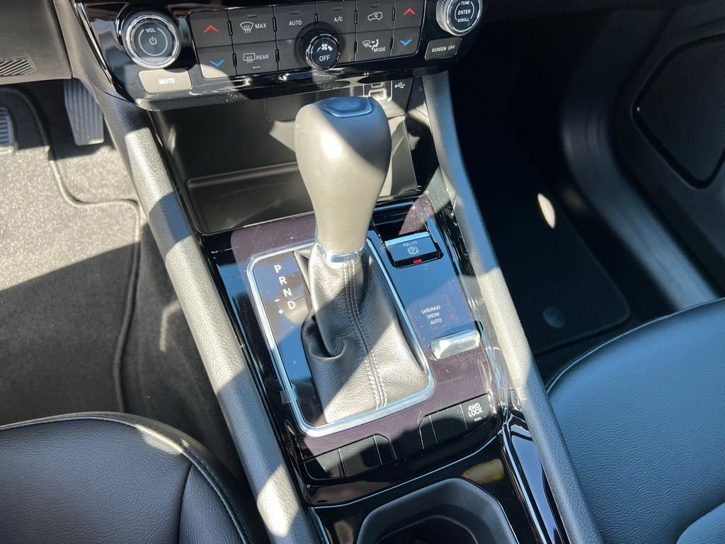 New 2026 Bright White Clearcoat Jeep Limited image 22