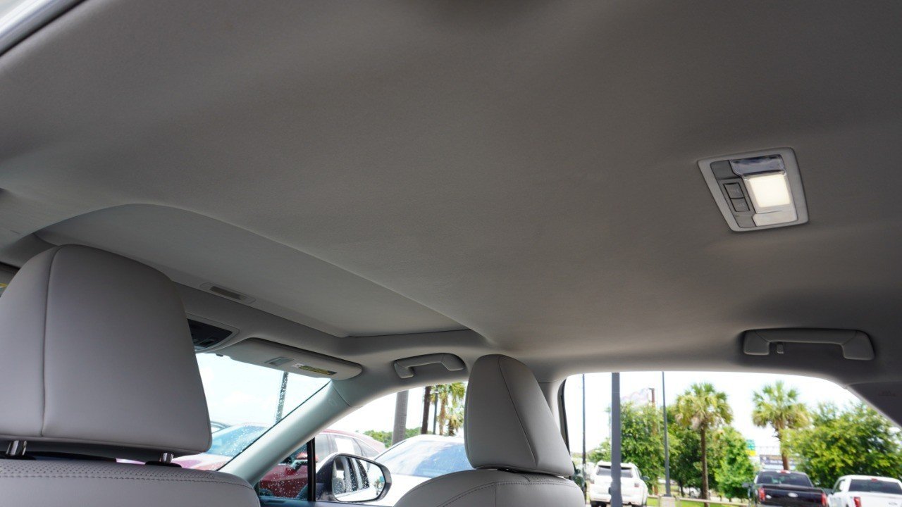 Used 2020 White Lexus RX 350 image 34