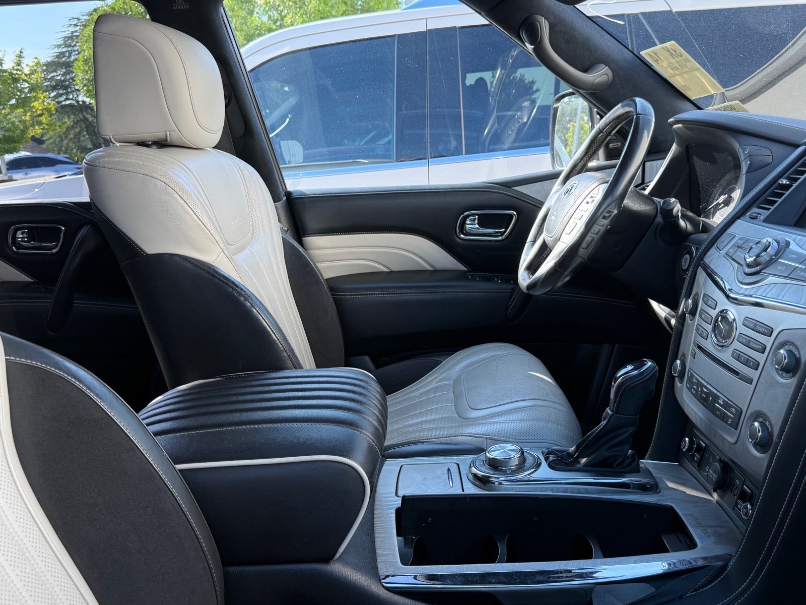 Used 2019 Liquid Platinum INFINITI LIMITED image 29