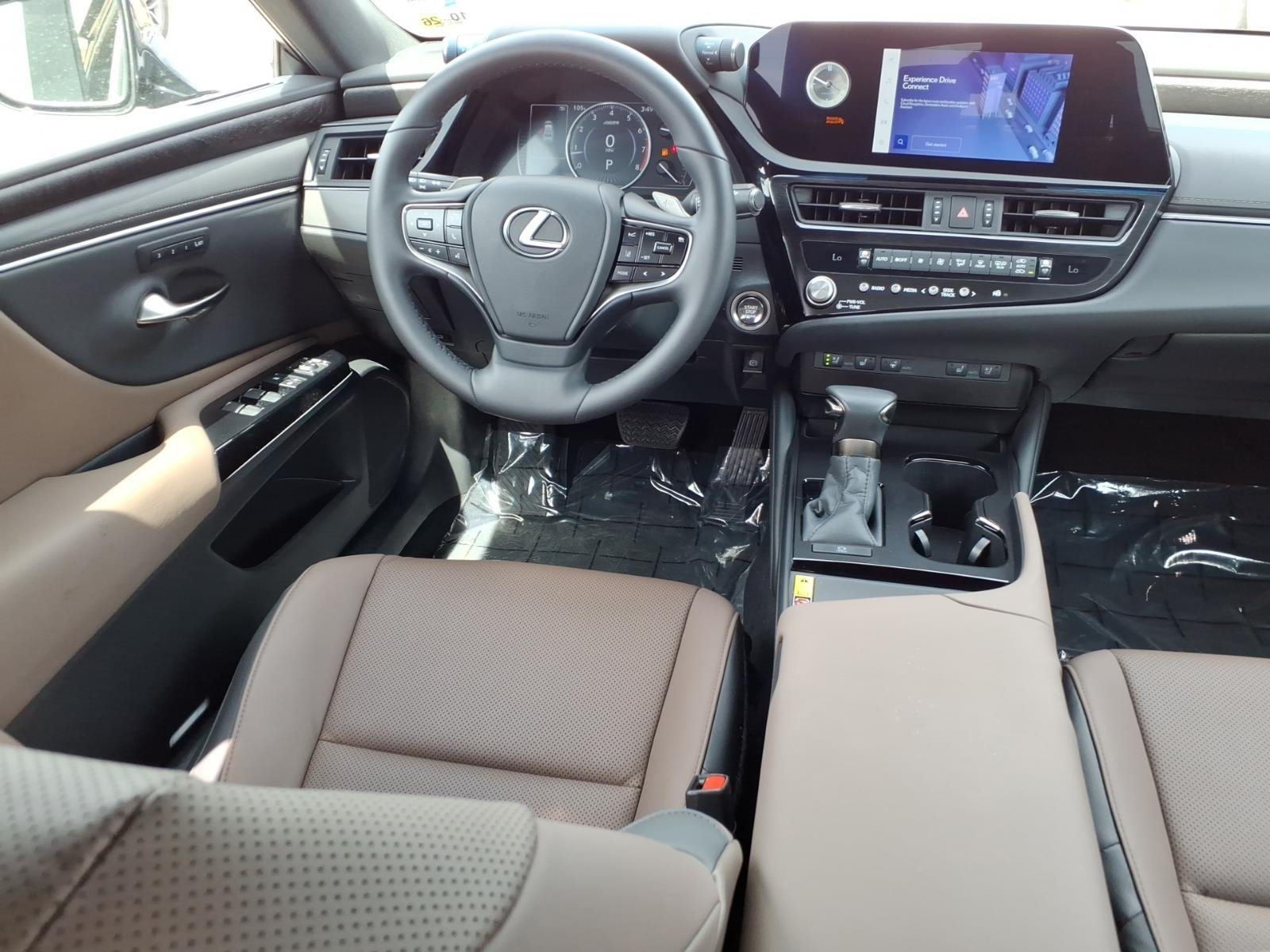 Certified Used 2024 Caviar Lexus 4dr Sedan image 4