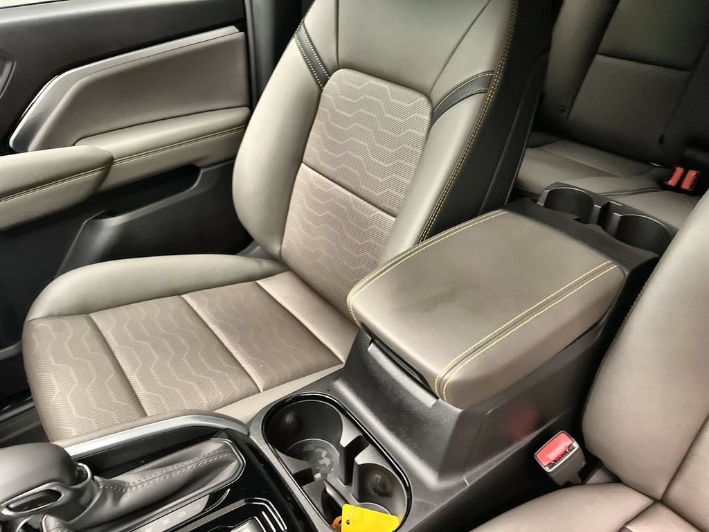2026 Chevrolet Colorado ZR2 - Photo 20