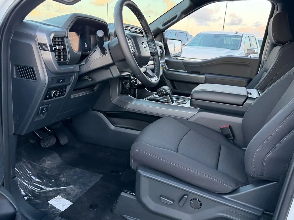 New 2026 White Ford XLT image 8