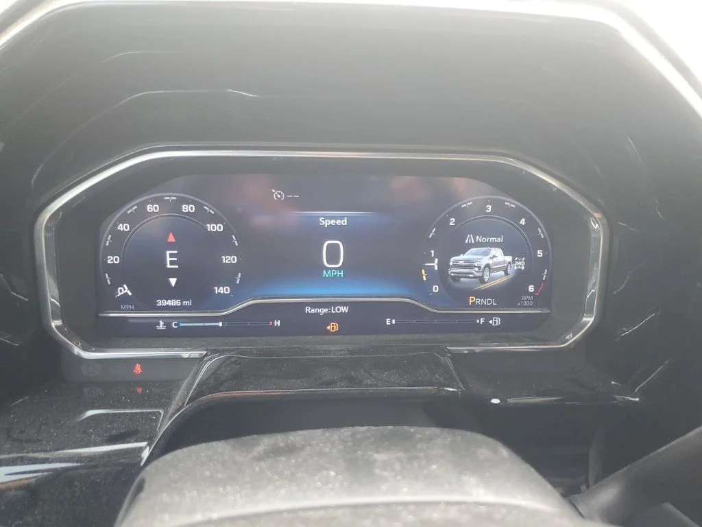 Used 2024 Black Chevrolet LT image 19