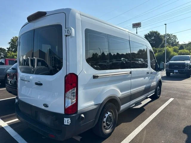 Used 2020 Oxford White Ford XL image 3