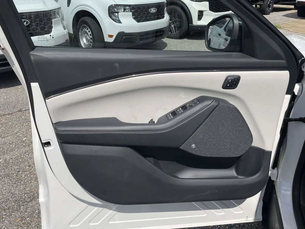 New 2026 White Ford Premium image 15