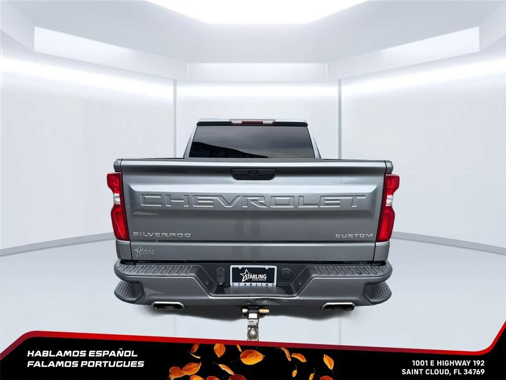 Used 2020 SATIN STEEL METALLIC Chevrolet Custom image 4