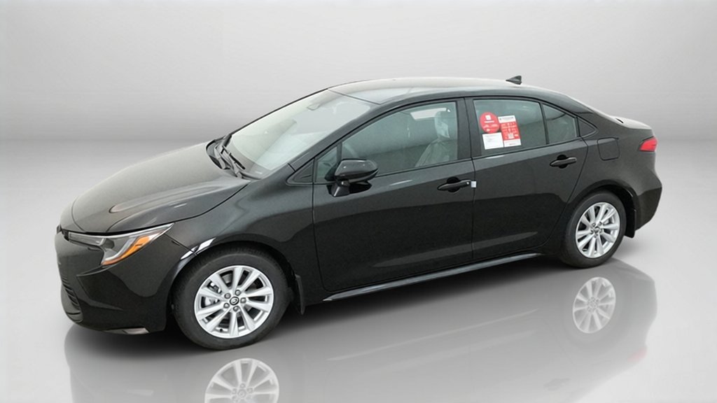 New 2027 Inked Toyota LE image 33