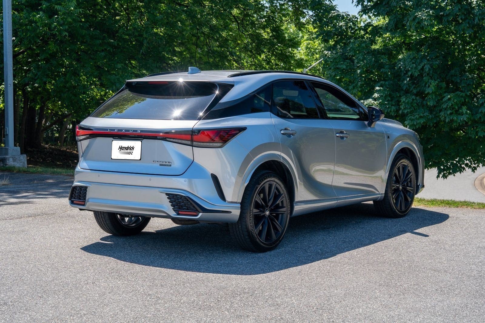 Used 2024 Iridium Lexus 500h F SPORT Performance image 8