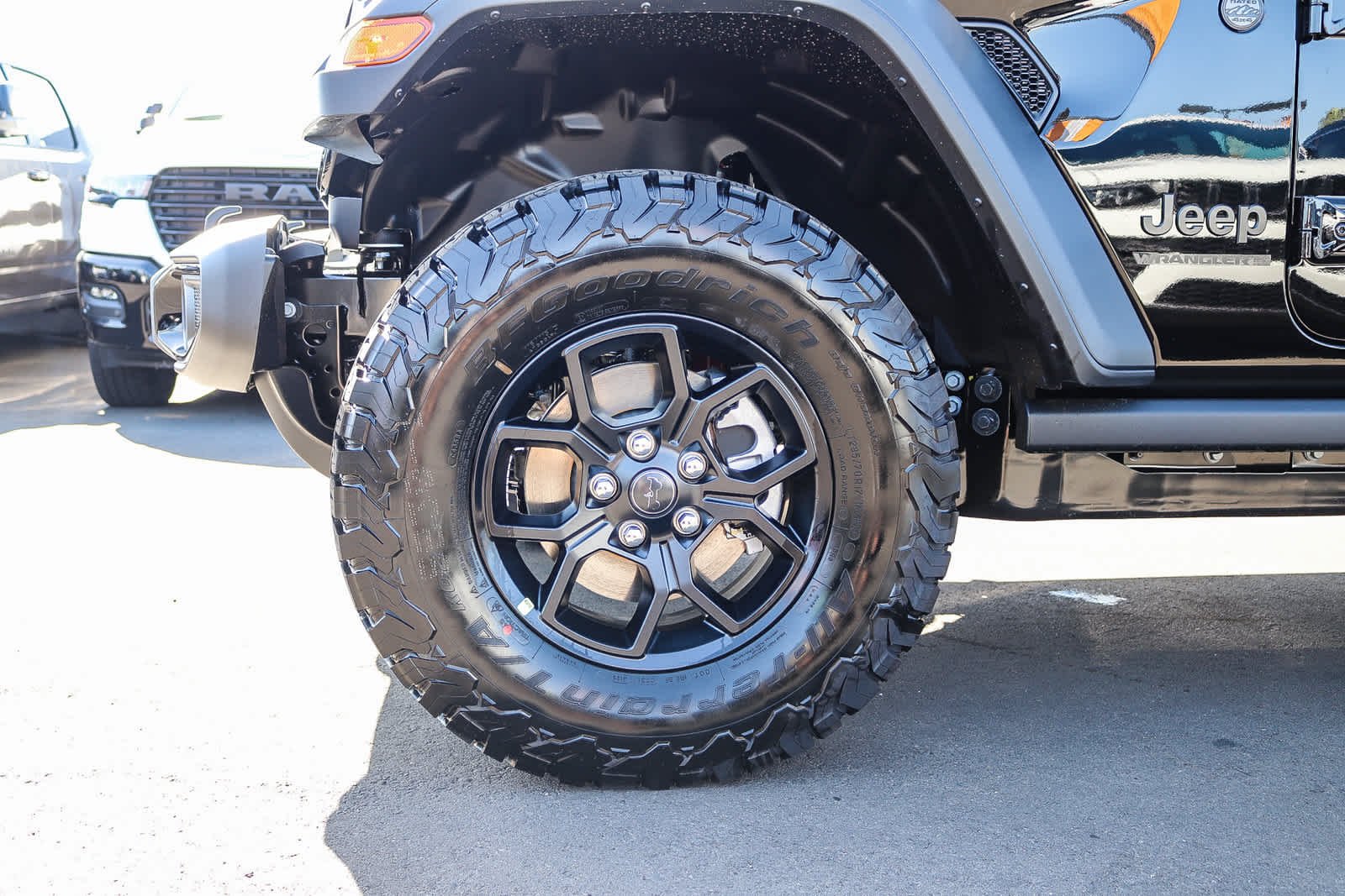 New 2027 Black Clear-Coat Exterior Paint Jeep Willys image 10