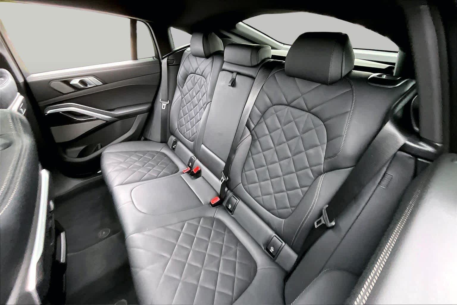 Used 2025 Carbon Black Metallic BMW xDrive40i image 20