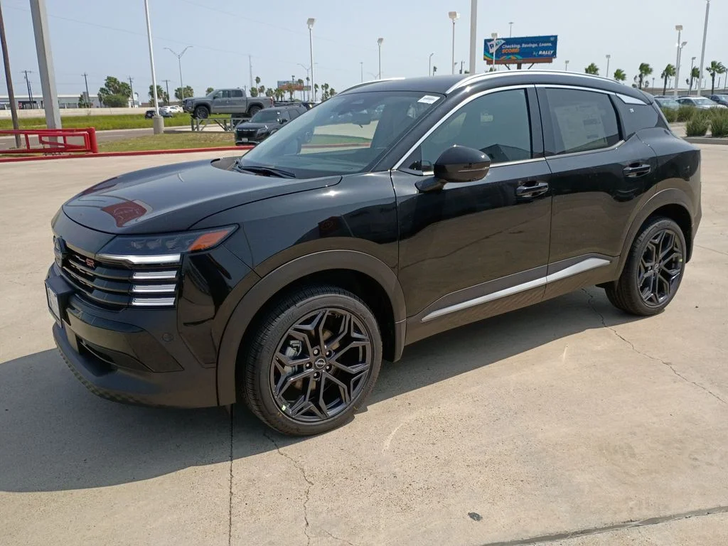 New 2026 Super Black Nissan SR image 2