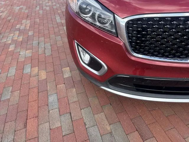 Used 2017 Red Kia EX image 21