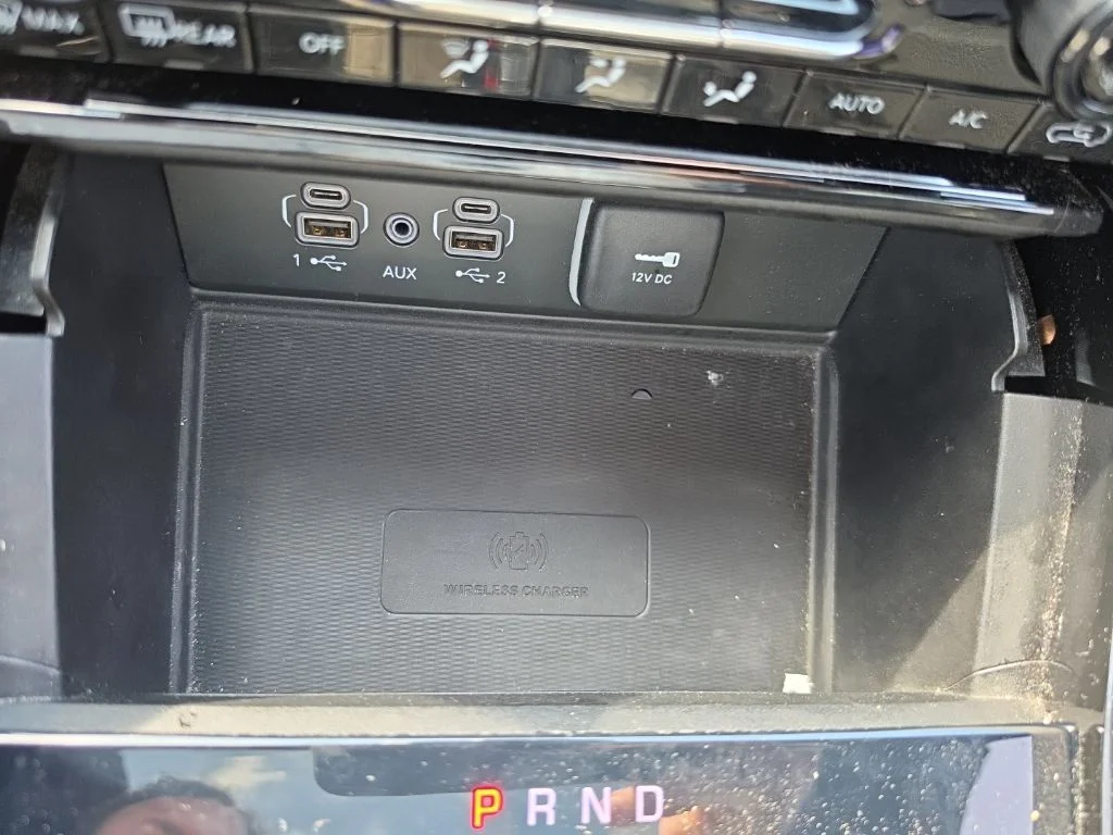 Used 2023 Gray Jeep Altitude X image 27