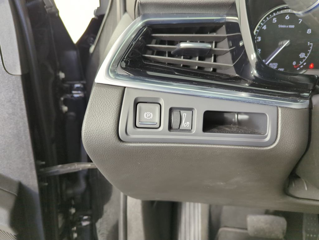 Certified Used 2025 Stellar Black Metallic Cadillac Premium Luxury image 19