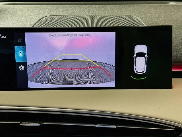 New 2027 Black Genesis 2.5T Select image 18