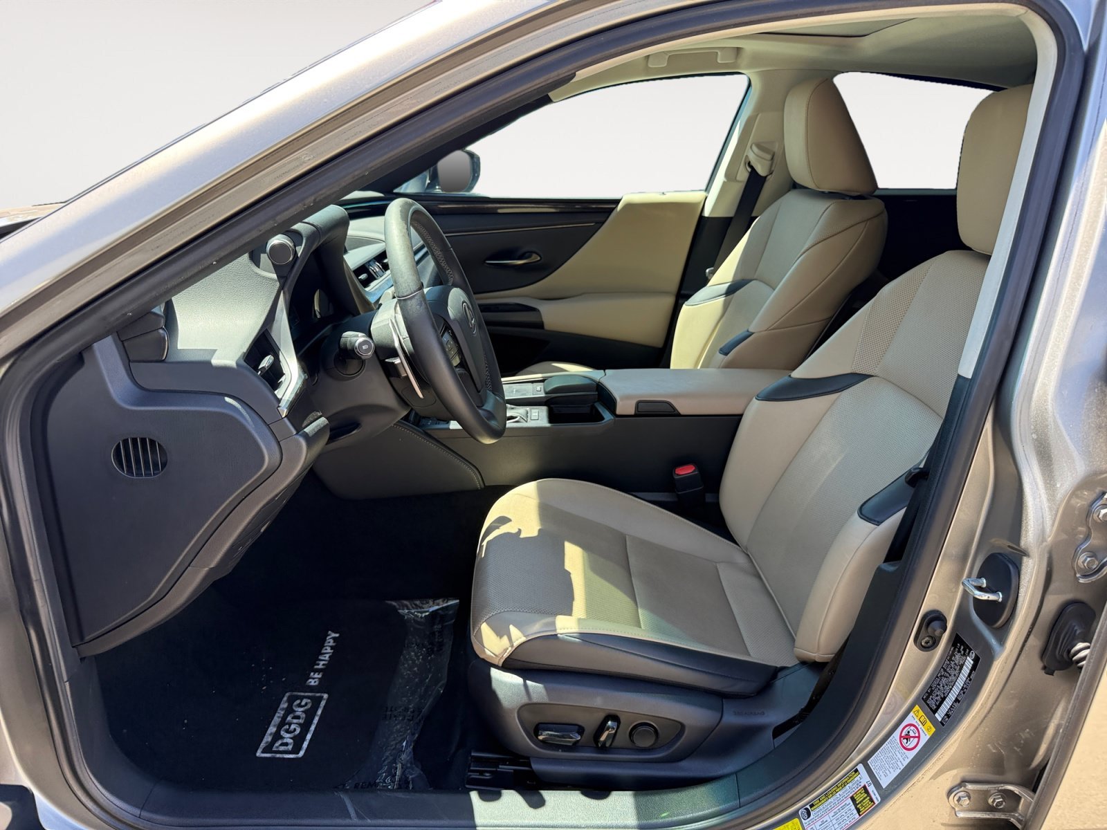 Used 2019 Atomic Silver Lexus 350 image 10