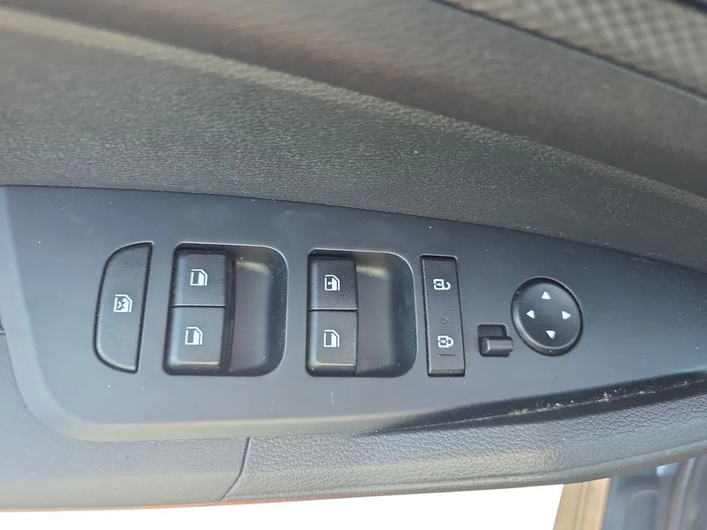 Used 2024 Gravity Gray Kia LX image 21