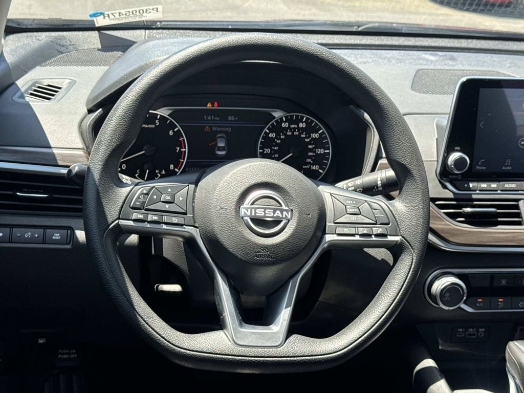Used 2024 Red Nissan 2.5 SV image 7