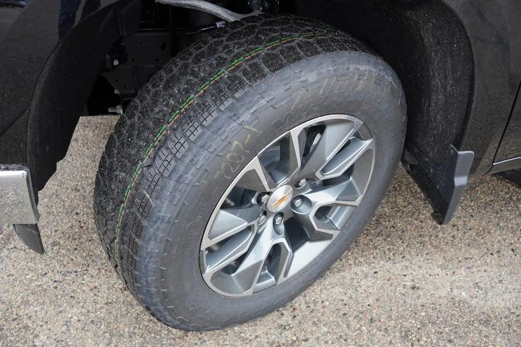 New 2026 Black Chevrolet LT image 9