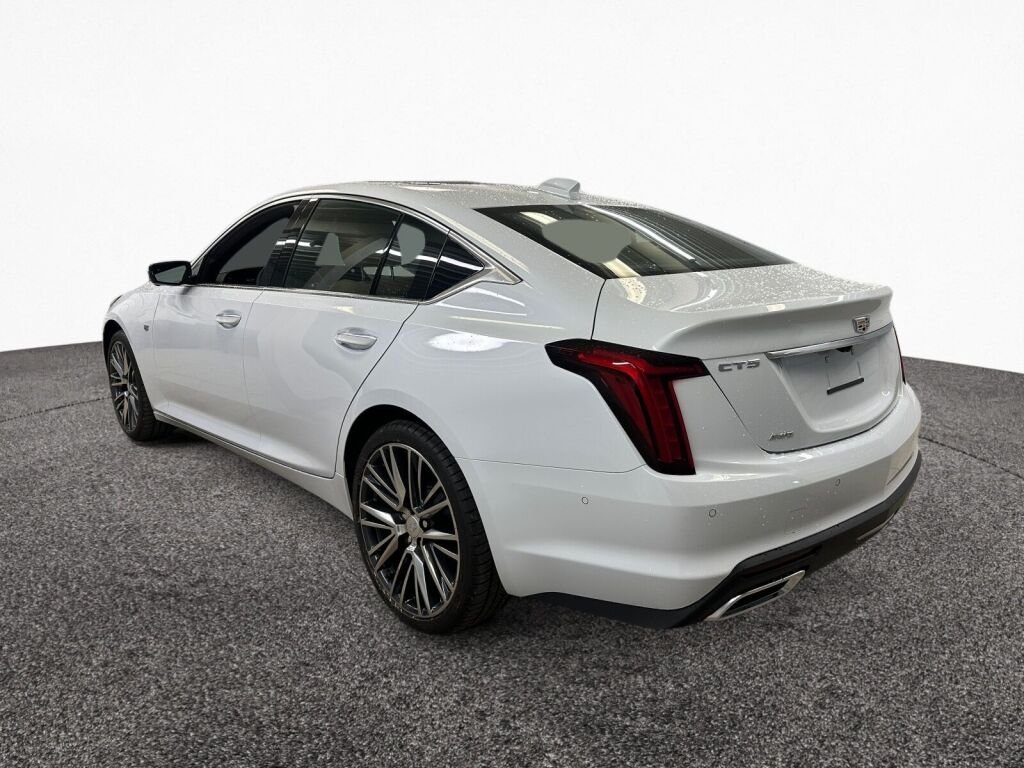 New 2026 Vibrant White Tricoat Cadillac Premium Luxury image 22