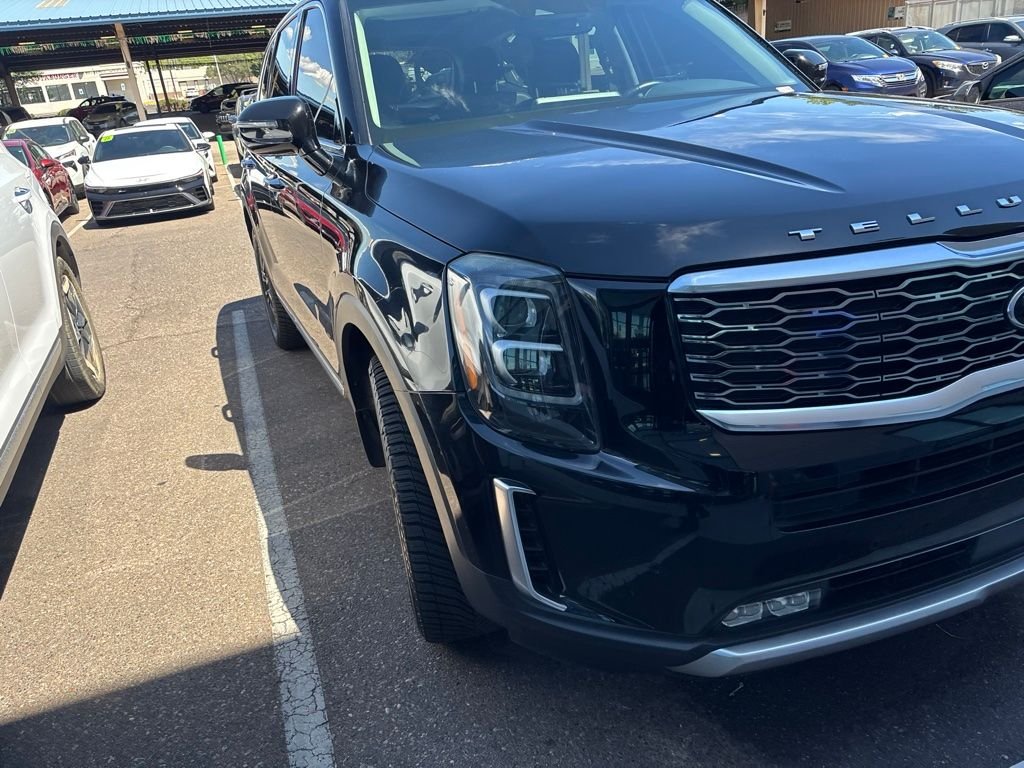 Used 2020 Black Kia SX image 6
