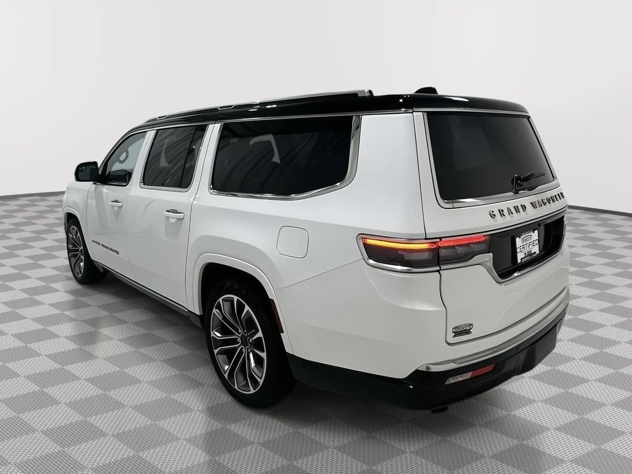 Used 2025 White Jeep Series III image 3