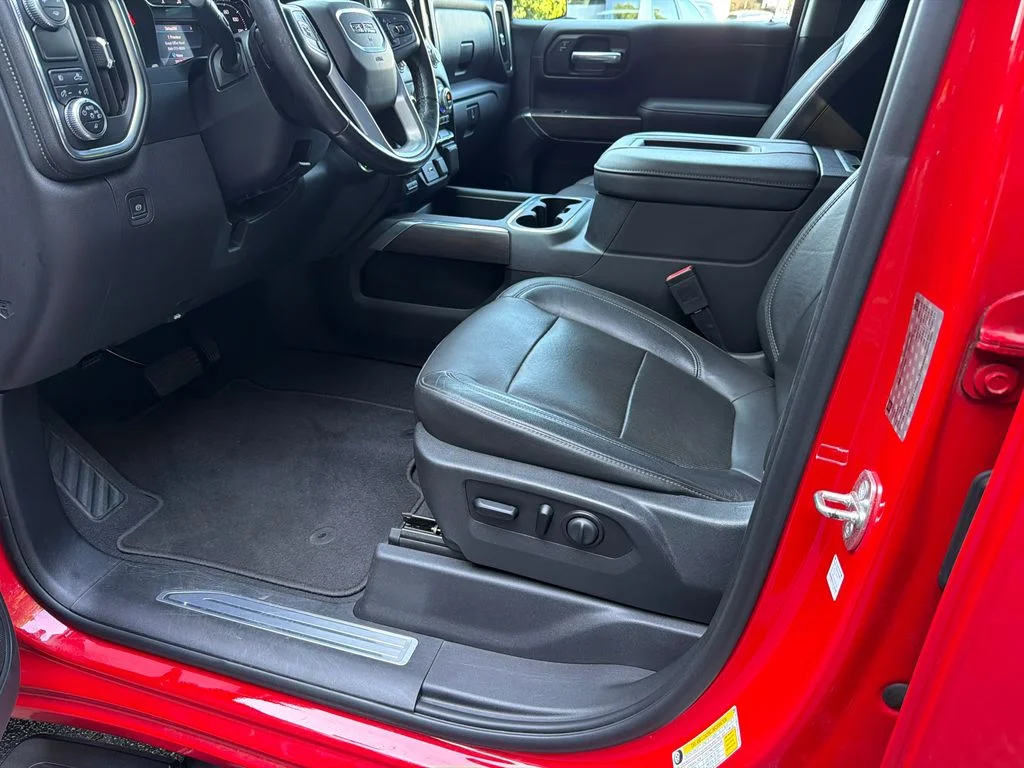 Used 2019 Red GMC SLT image 9