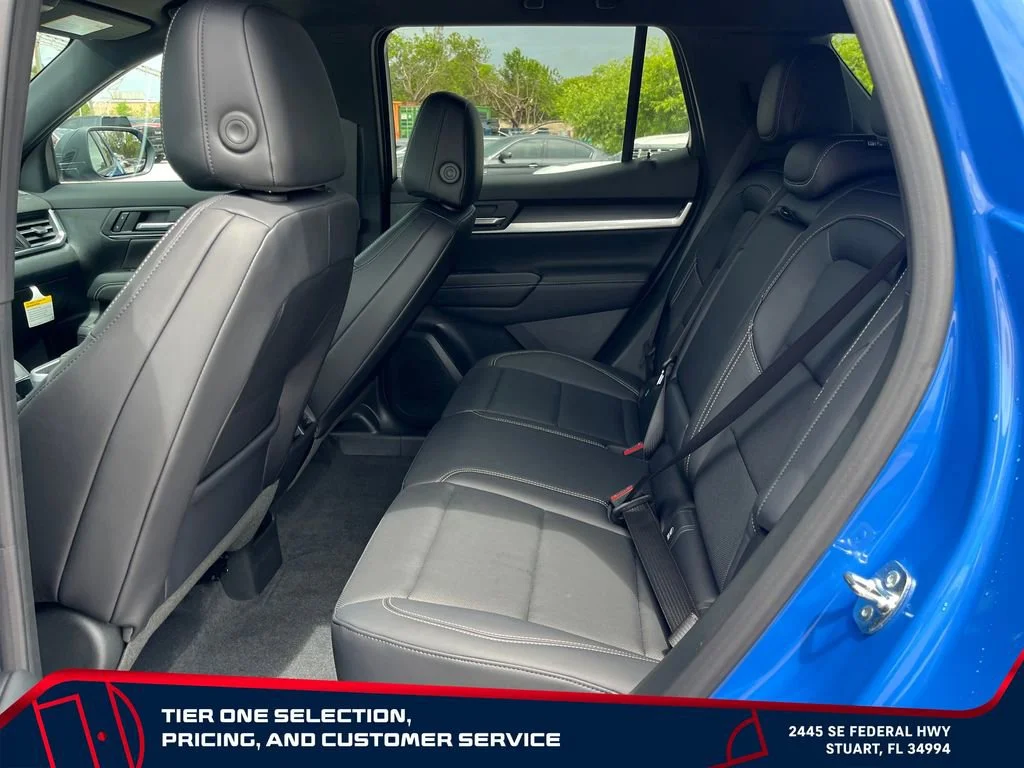 New 2026 Rapids Metallic GMC Elevation image 11