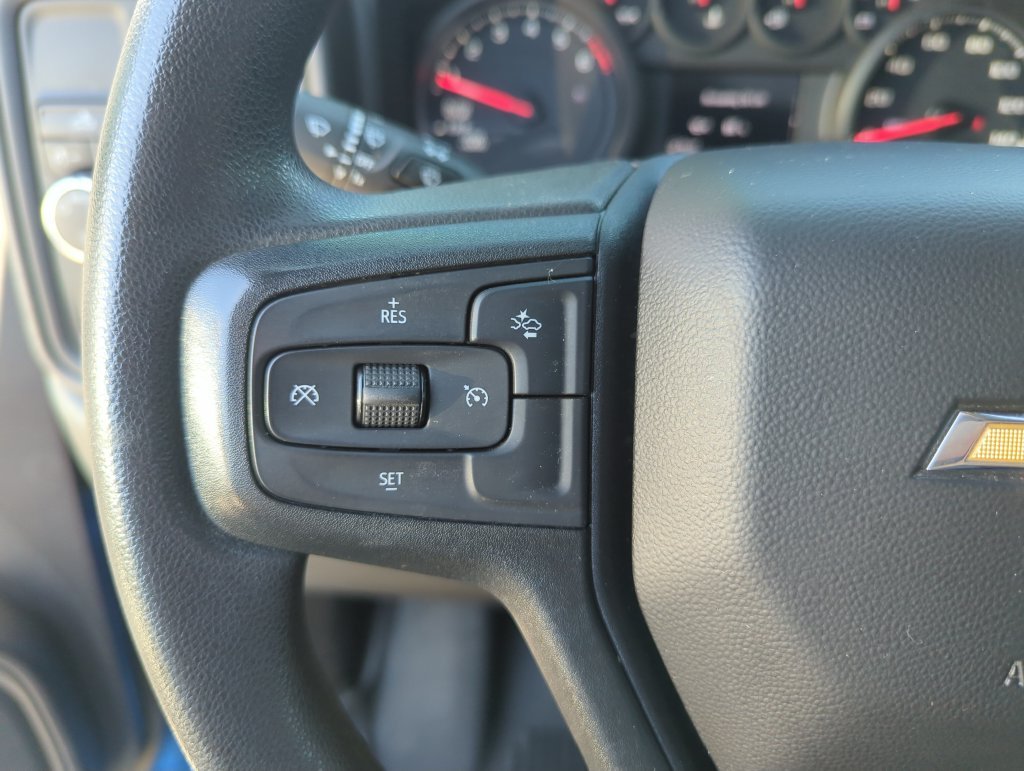 Used 2022 Blue Chevrolet Custom image 21