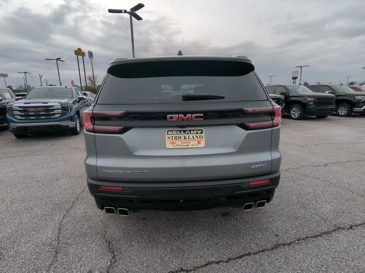 Used 2025 Sterling Metallic GMC AT4 image 37