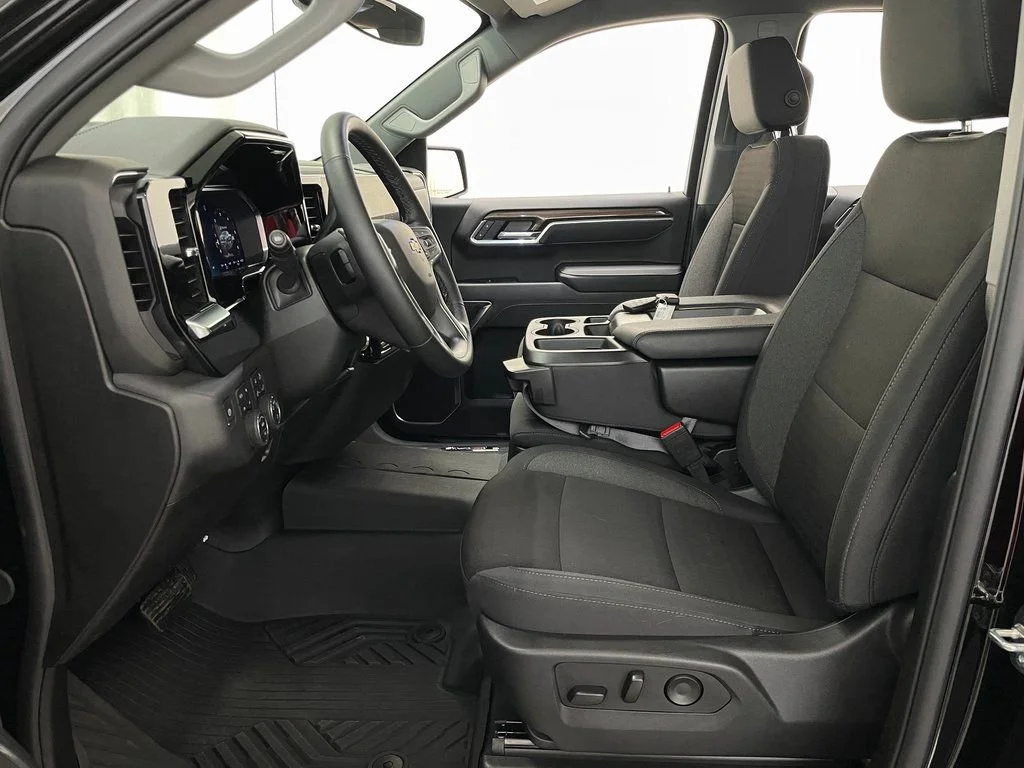 2026 Chevrolet Silverado 1500 LT - Photo 7